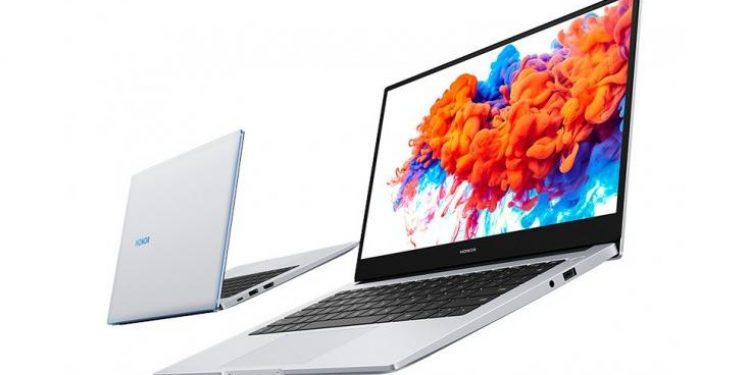 buying a low budget laptop in India