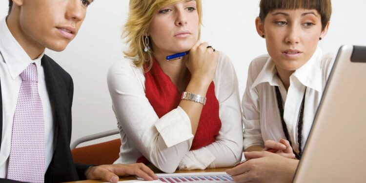 15 Effective Methods to Hire the Right Person