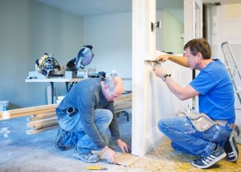 Contracting 101: How to Go From Handyman to Contractor in a Few Easy Steps