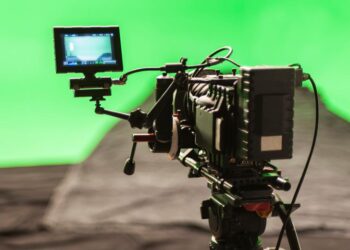 Find out why you need to pursue media course? Read here