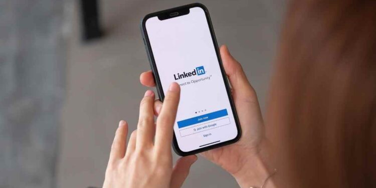 excellent-ways-to-earn-money-from-linkedin