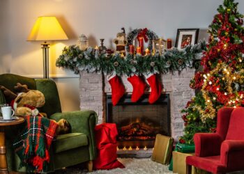 print names on Christmas stockings