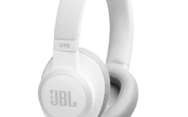 How to Use Headphones to Avoid Damaging Your Ears?