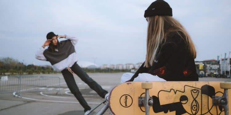 How fast can electric skateboards run?