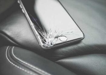 How much are old cell phones worth