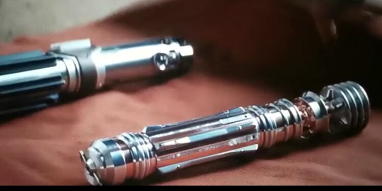 Luke and Leia’s Legacy Lightsabers Get a Deluxe Replica